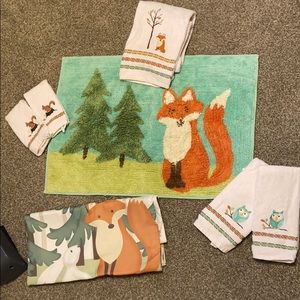 8 piece adorable “Fall Friends”  bathroom set🦊 🦉 🐿